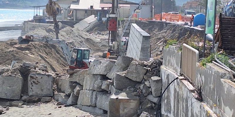 SiAmo Bovalino sul lungomare: "l'emblema dell’ennesimo fallimento amministrativo"