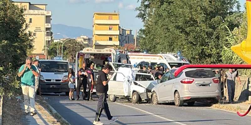 https://www.radiovenere.net:443/UserFiles/Articoli/cronaca/INCIDENTI/incidentebovalino170926