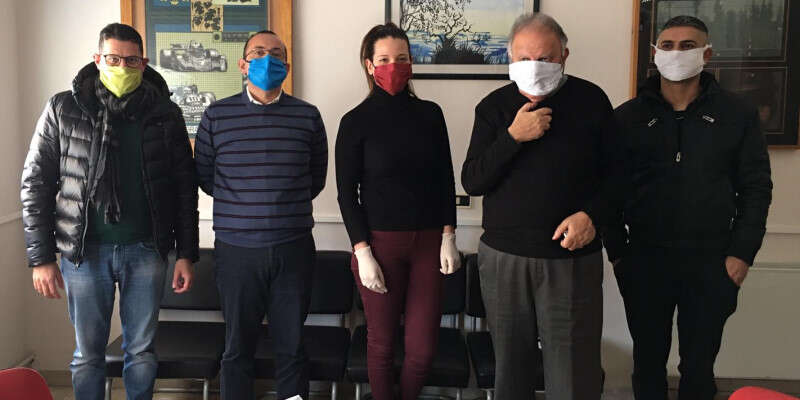 Bianco, l'amministrazione comunale distribuisce 3000 mascherine. Secondo intervento di sanificazione