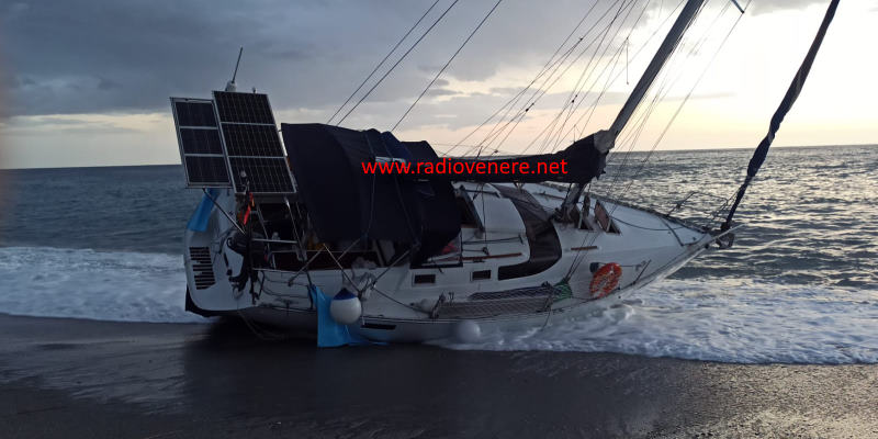  Sbarco a Bovalino (video). Tutti negativi al tampone Covid