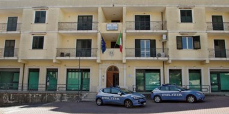 Uomo evade dalla detenzione domiciliare : Arrestato