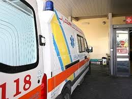 Sedicenne investito da un'auto a Rossano, e' in coma.