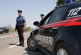 I Carabinieri operano un arresto per evasione
