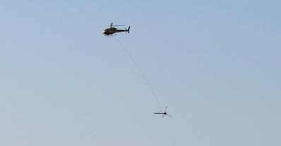Sui cieli della Calabria un elicottero con gradiometro: sta cercando eventuali rifiuti radioattivi?