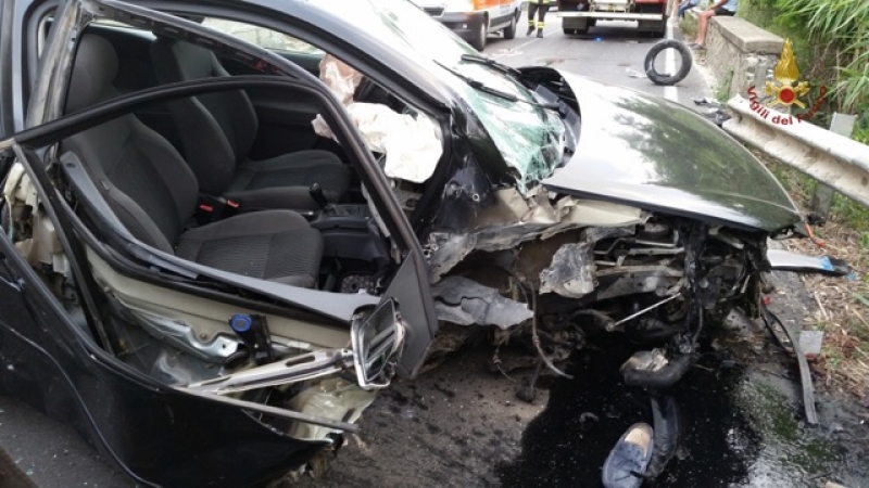 https://www.radiovenere.net:443/UserFiles/Articoli/cronaca/incidente-badolato.JPG