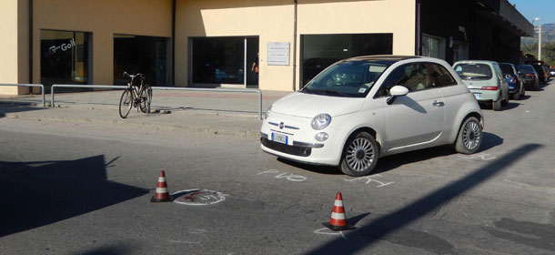 Locri,incidente sulla ss 106 coinvolte,un'auto e una bici.