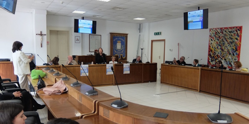 https://www.radiovenere.net:443/UserFiles/Articoli/eventi/LOCRIDEDUCANTE