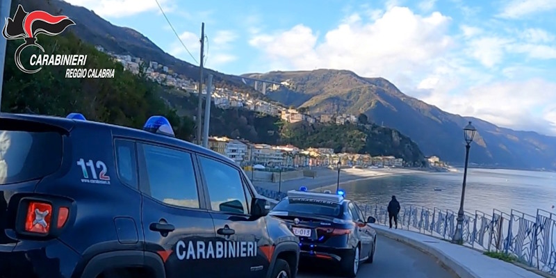 Aperitivo al bar per un sorvegliato speciale. Arrestato 37enne