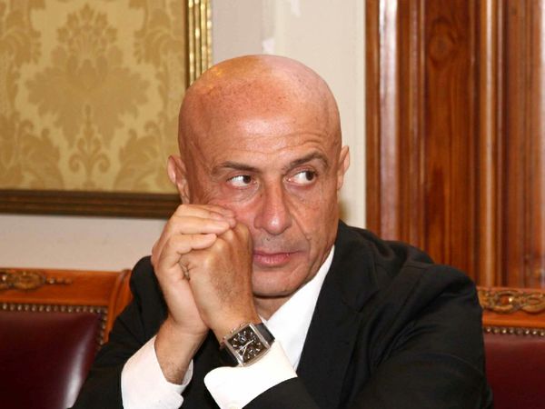 Governo-Tra i nuovi sottosegretari anche due calabresi: Minniti e Gentile. Non nuovi a questi incarichi