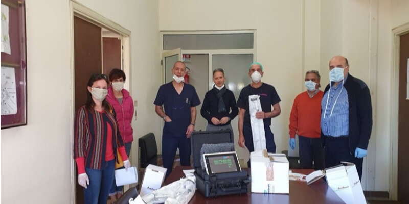 Il comitato "DifendiAmo l'Ospedale", consegna nuovo materiale al nosocomio di Locri