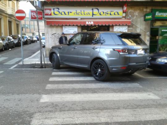 https://www.radiovenere.net:443/UserFiles/Articoli/varie/parcheggio-selvaggio